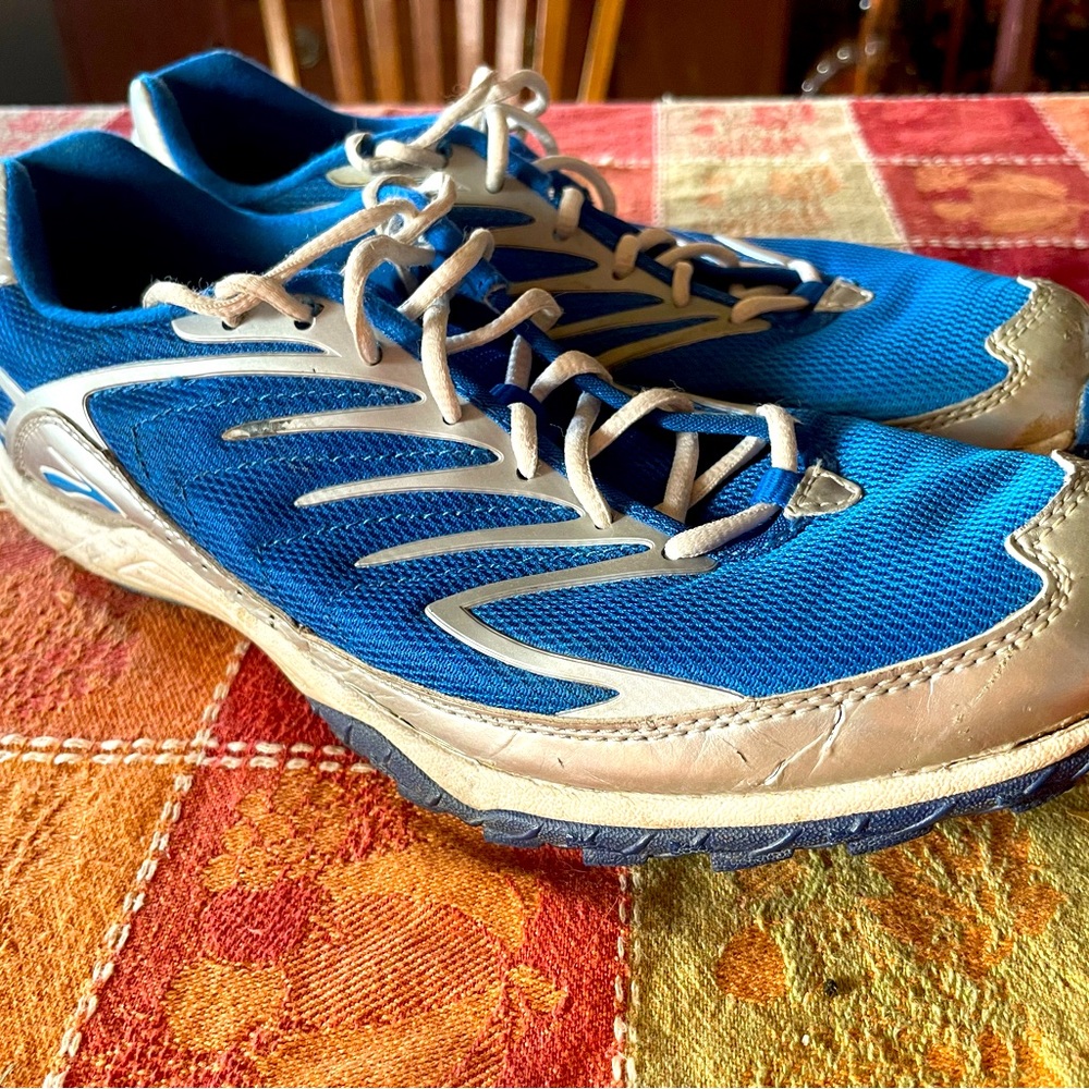 Used brooks track spikes